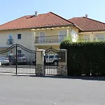 Otto Apartmán