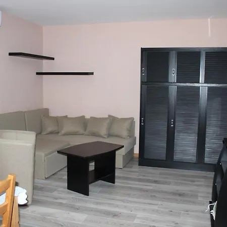 아파트 Otto 하르카니